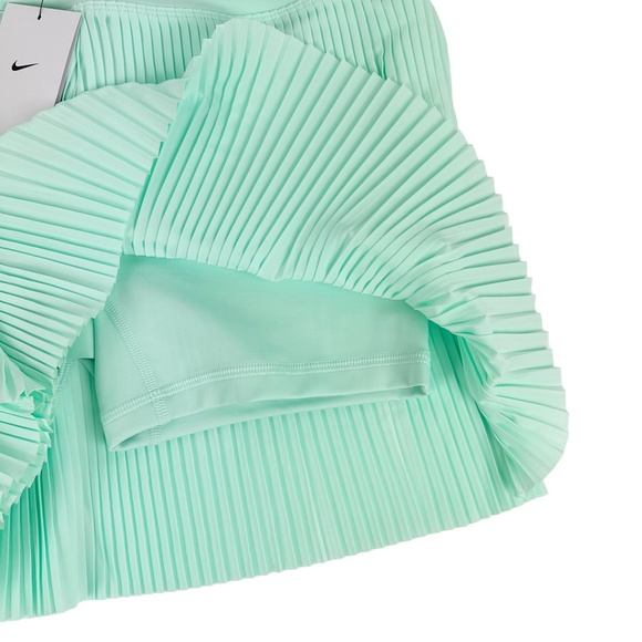 NIKE Women's Dri-FIT Ace Pleated Golf Shorts NWT Mint Foam Tennis Green Skort - Picture 12 of 15